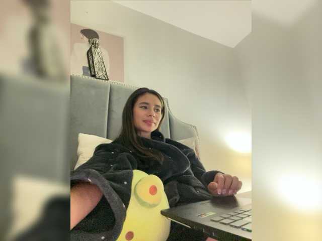 Snímky obrazovky vysielania Tinny111