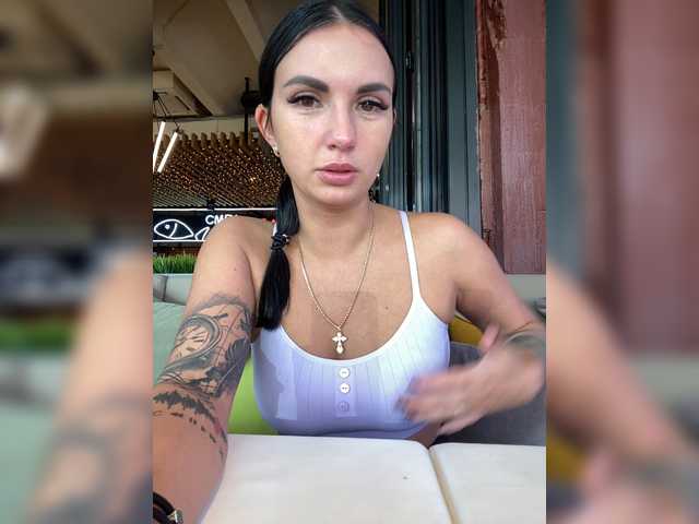 Snímky obrazovky vysielania KROSHKA_N