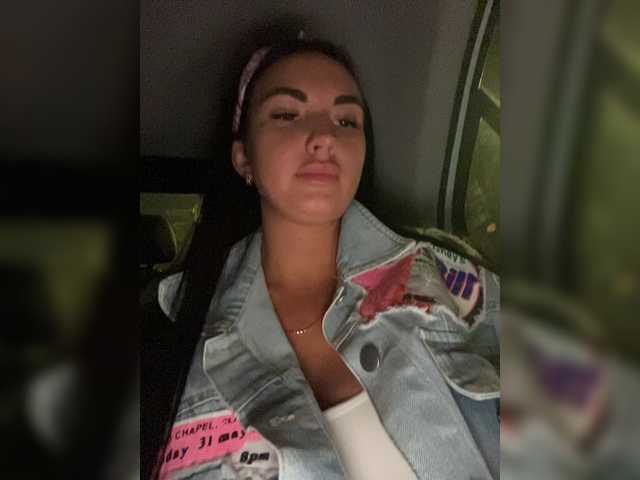 Snímky obrazovky vysielania KROSHKA_N