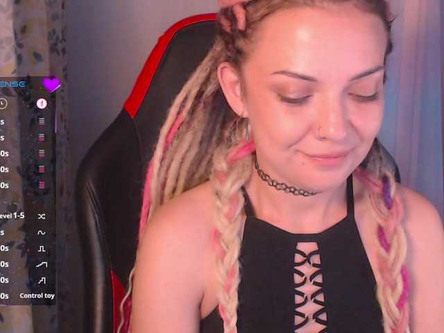 Snímky obrazovky vysielania Twin-Soul