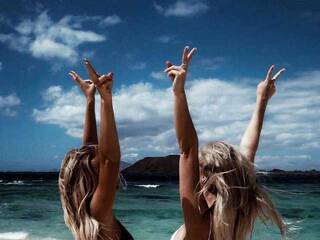 Erotický videohovor twosexyandhotgirls