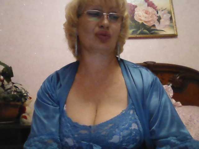 Fotografie _mamasita_ Greetings, my dears: * Welcome im my room. I will be glad to your attention and gifts :)