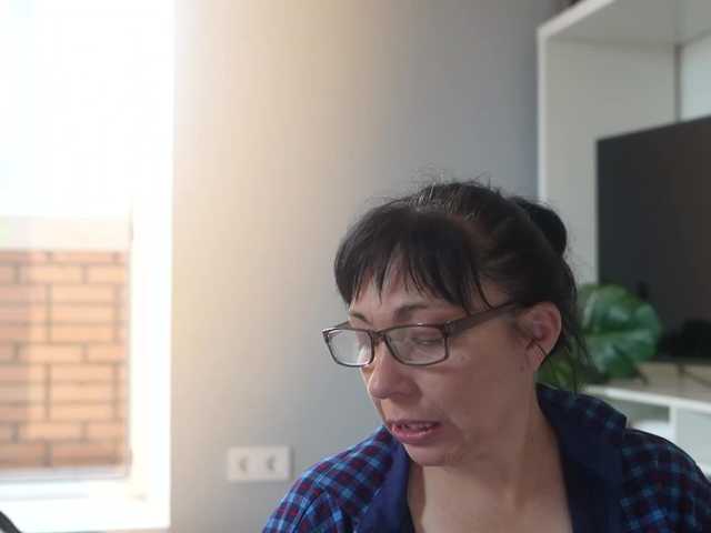 Snímky obrazovky vysielania Varvara-