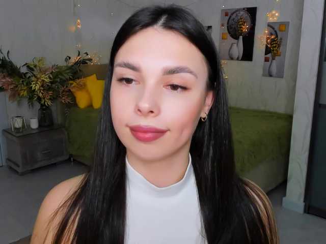 Snímky obrazovky vysielania VelvetAshes