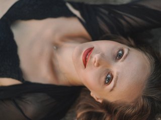Erotický videorozhovor VeronikaHills