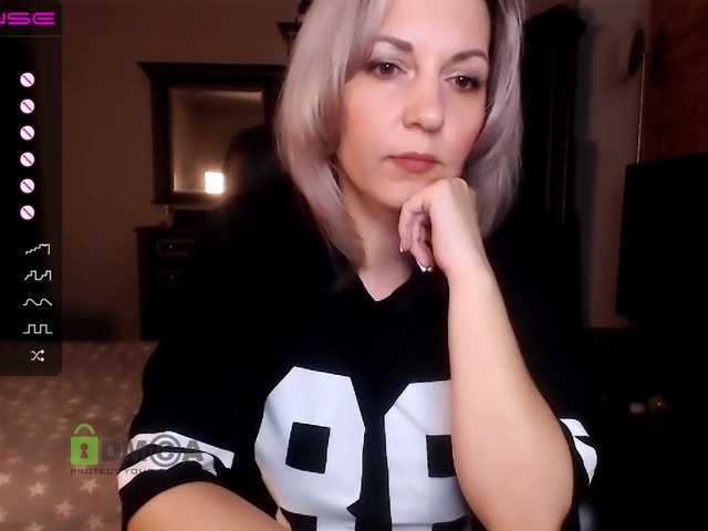 Snímky obrazovky vysielania VickiSecret