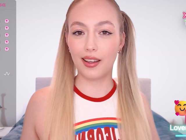 Snímky obrazovky vysielania vickyblondiua