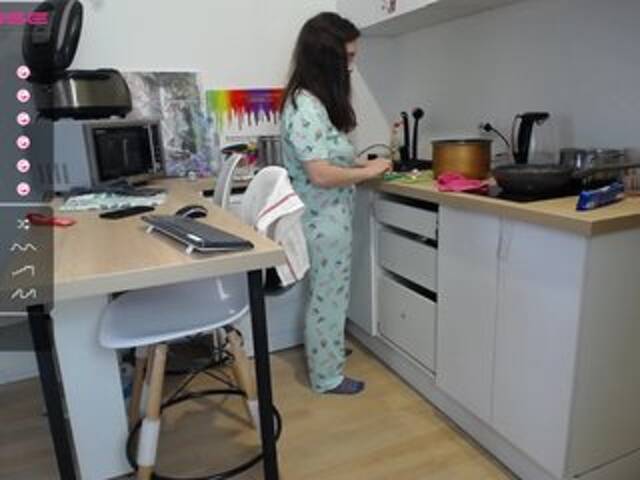 Snímky obrazovky vysielania Victori_Vi