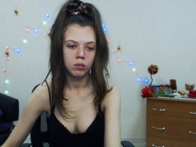 Snímky obrazovky vysielania VictoriyKiss