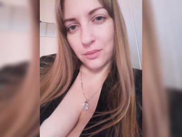 Snímky obrazovky vysielania Viktoria-play