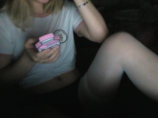 Snímky obrazovky vysielania VikyPink