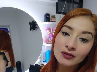 Erotický videohovor violet-adams1