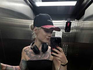 Erotický videohovor VivianRocks