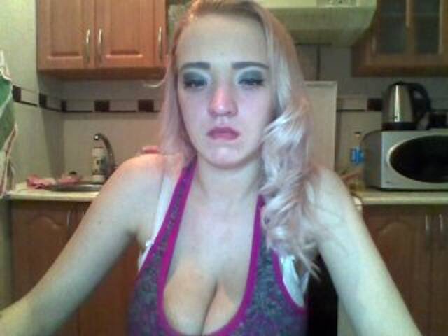 Snímky obrazovky vysielania Warwara65