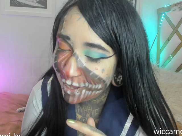 Snímky obrazovky vysielania wiccasalem666