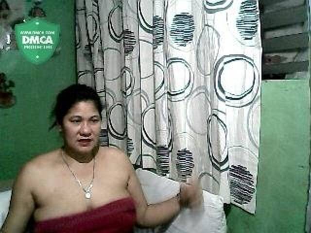 Snímky obrazovky vysielania wildangel1