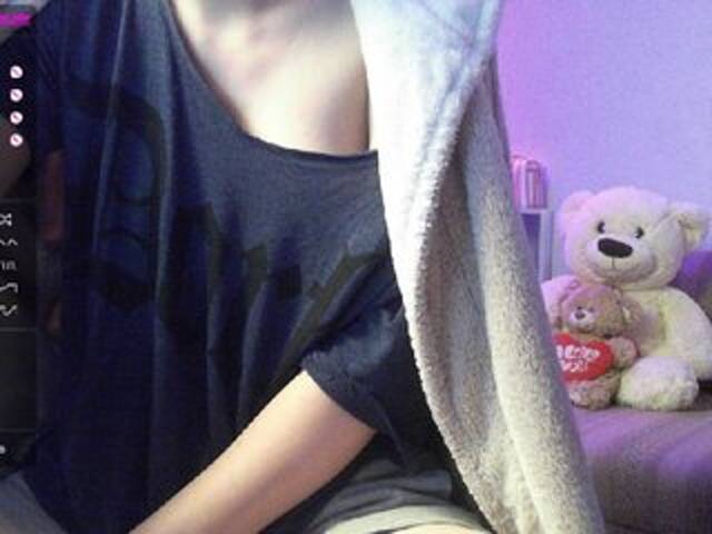 Snímky obrazovky vysielania Anyuta_Kiss