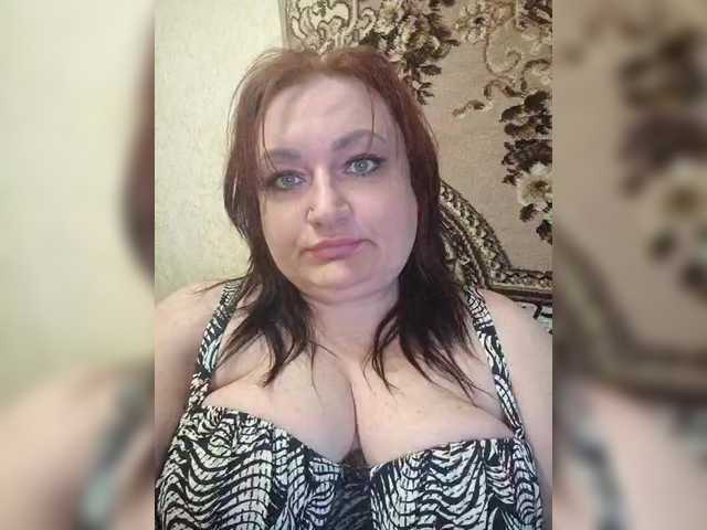 Snímky obrazovky vysielania XAriannaX