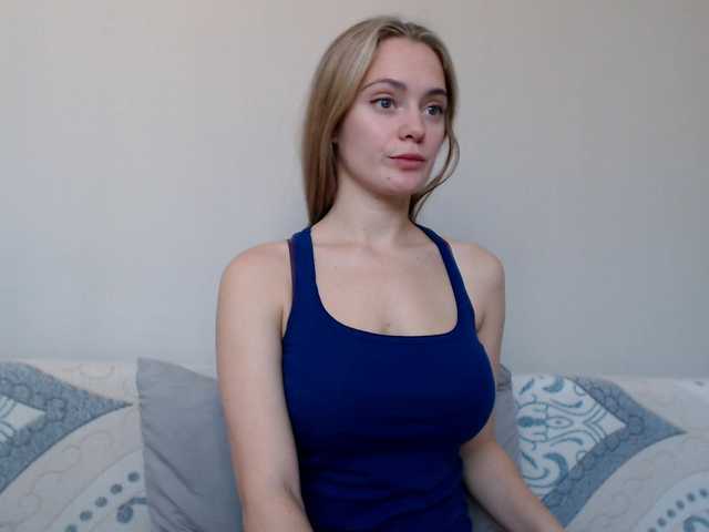 Fotografie xGoodGirlxxx Lovense at 2tokens. Shows in pvt . Requests in full pvt. Cam era 40 tok. check tip menu. @total Topless bj @sofar get @remain left