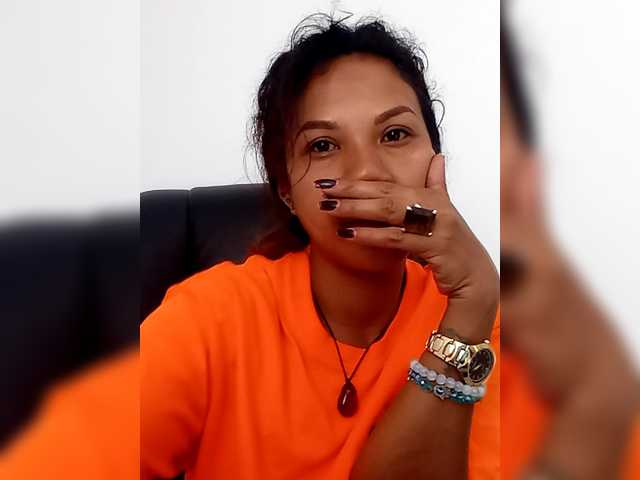 Snímky obrazovky vysielania Xmillo