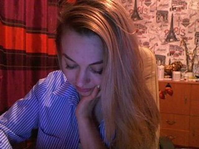 Snímky obrazovky vysielania _Kisuly_