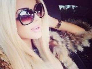 Erotický videohovor xxmonikaxx