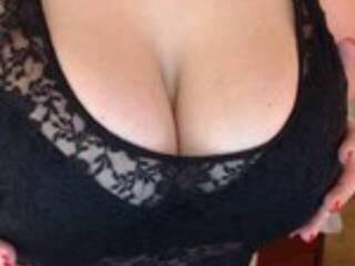 Erotický videohovor xxxdarinaxx