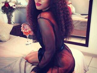 Erotický videohovor Sadeh_