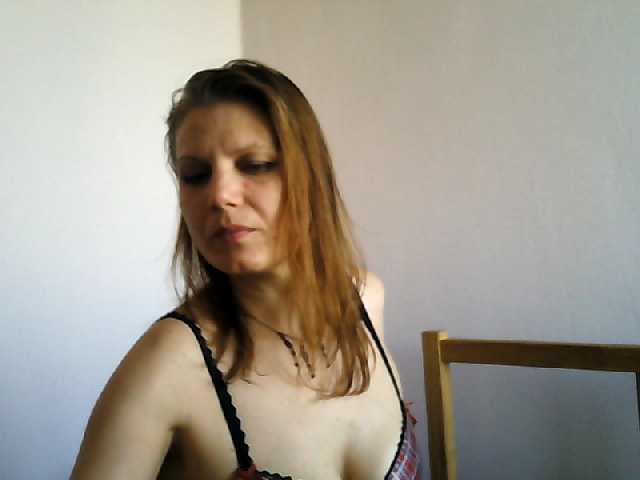 Snímky obrazovky vysielania YanaLakomka