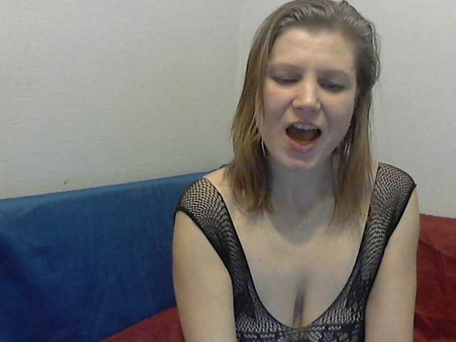 Snímky obrazovky vysielania YanaLakomka