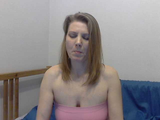 Snímky obrazovky vysielania YanaLakomka