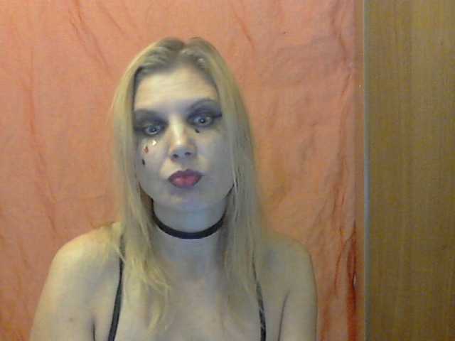 Snímky obrazovky vysielania YanaLakomka