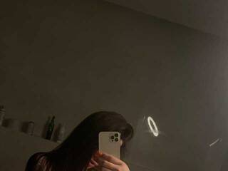 Erotický videohovor YanaShyy