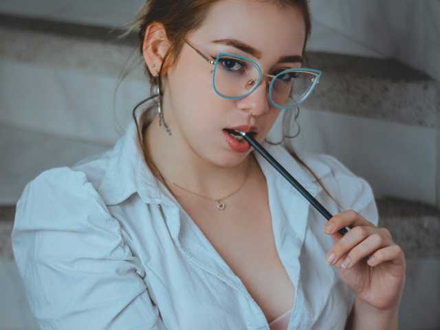 Foto profilu yasmin-01