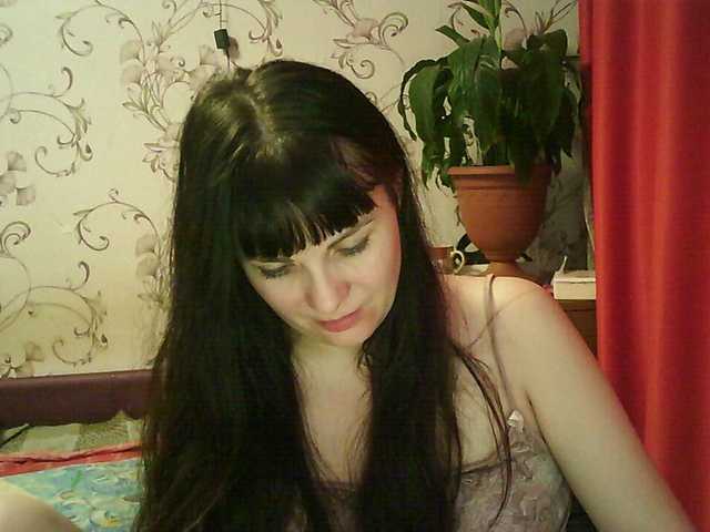 Snímky obrazovky vysielania MistressSexologinia