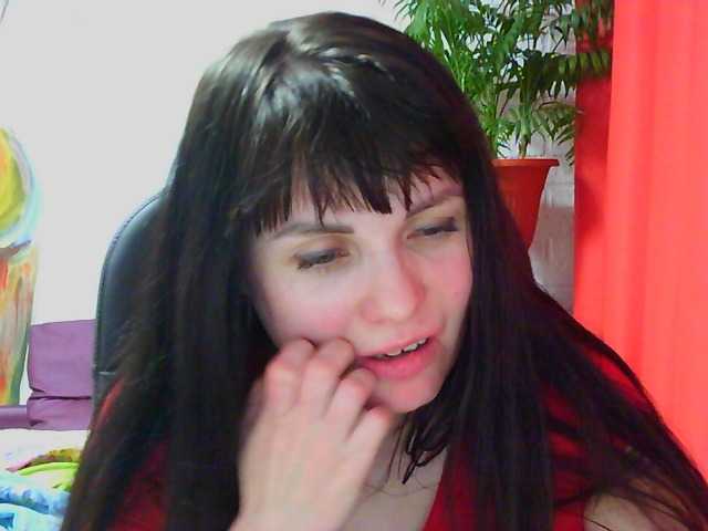 Snímky obrazovky vysielania MistressSexologinia