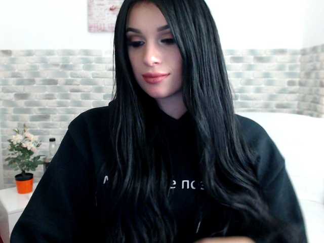 Snímky obrazovky vysielania Your-G0ddess