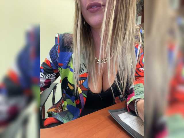 Snímky obrazovky vysielania Your-Kitty