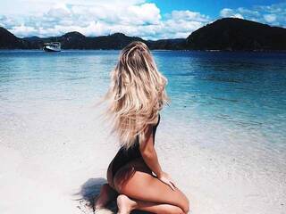 Erotický videohovor Your-teacher-1