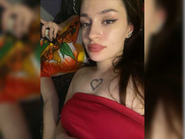 Snímky obrazovky vysielania YourBunny69