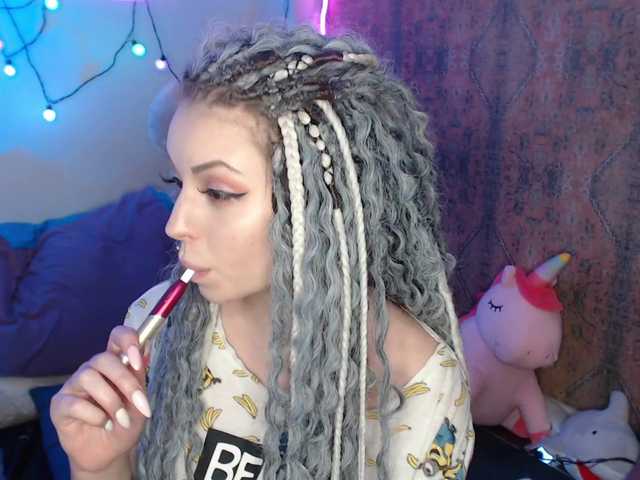 Snímky obrazovky vysielania youreyesgazm