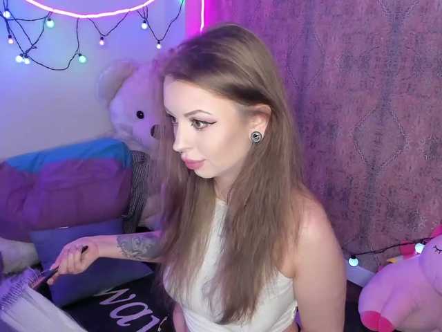Snímky obrazovky vysielania youreyesgazm