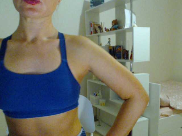 Fotografie yulialuckyx 222 tokens to see naked body