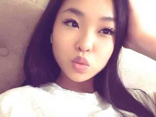 Erotický videohovor YunHori