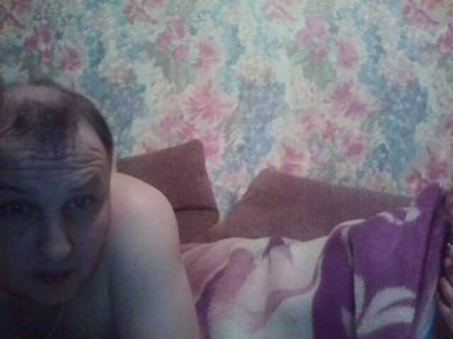 Snímky obrazovky vysielania Anna_i_Sergei