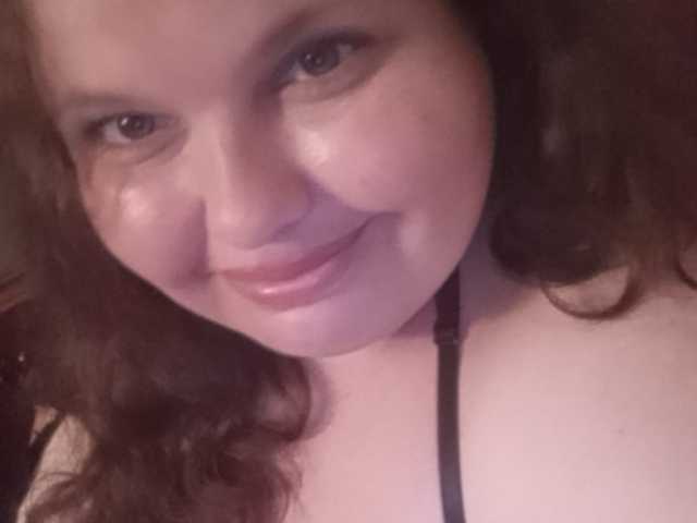 Snímky obrazovky vysielania Zhennettt