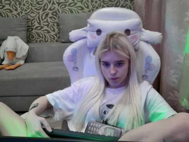 Snímky obrazovky vysielania zxcjenny